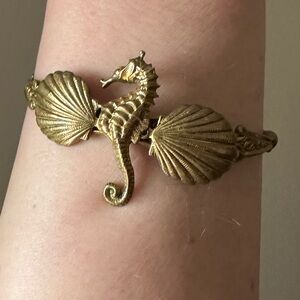 Vintage Brass Seahorse Cuff Bracelet Coastal Beachy Thin Dainty